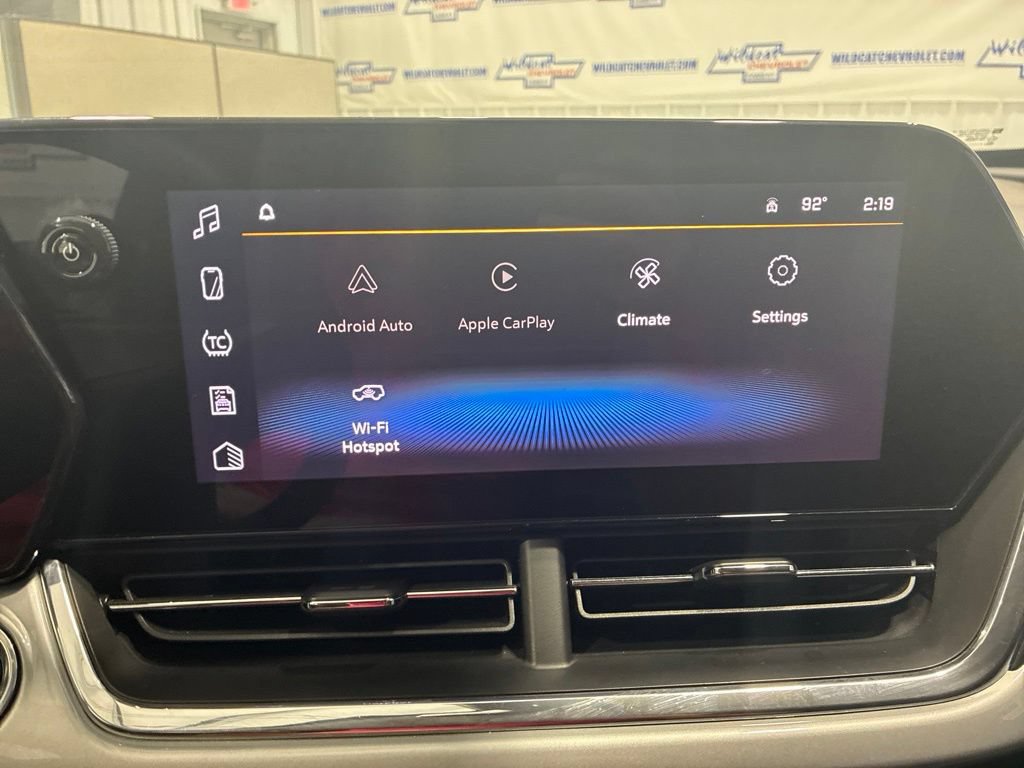Used 2026 Chevrolet Trax LT FWD image 24