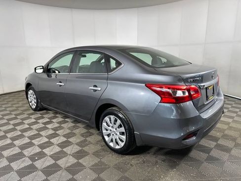 Used 2019 Nissan Sentra S image 5
