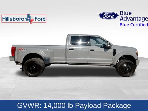 Certified 2022 Ford F450 Platinum w/ FX4 Off-Road Package image 6