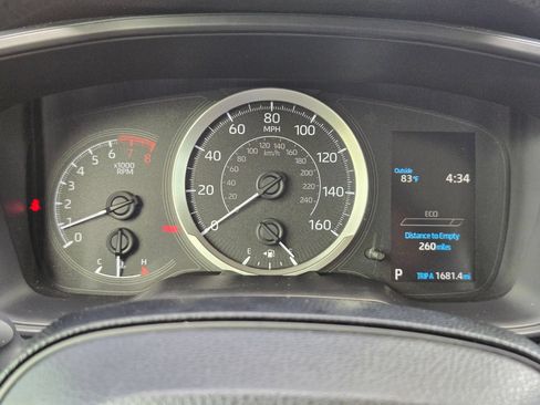 Used 2020 Toyota Corolla LE FWD image 24