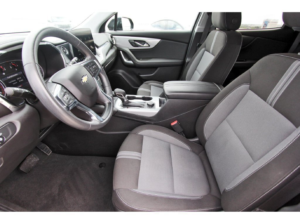 Used 2024 Chevrolet Blazer LT w/ Convenience Package FWD image 6