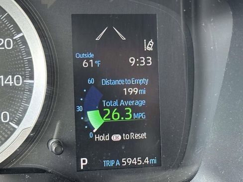 Used 2020 Toyota Corolla SE FWD image 24