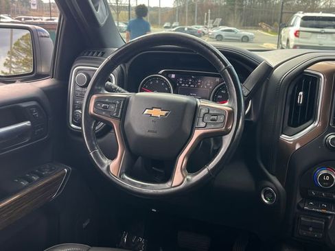 Used 2019 Chevrolet Silverado 1500 High Country image 20