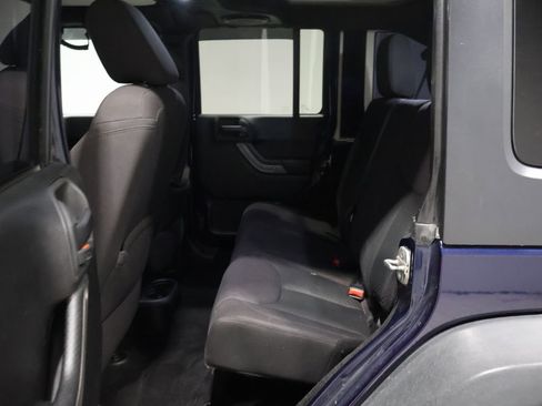 Used 2013 Jeep Wrangler Unlimited Sport image 15