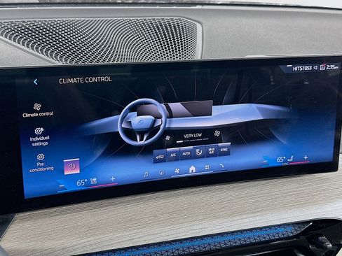 Used 2025 BMW 330i 330i image 23