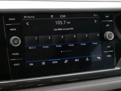 Certified 2023 Volkswagen Taos SEL AWD/4WD image 22
