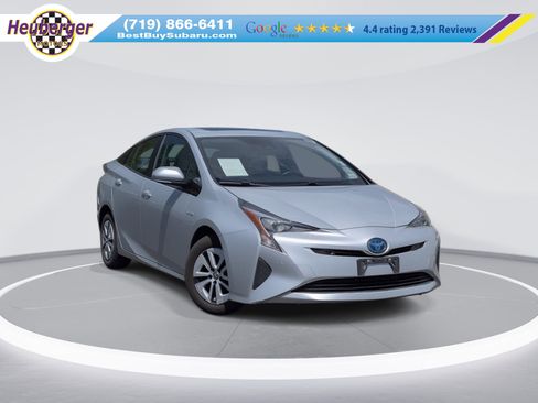 Used 2017 Toyota Prius Four FWD image 1