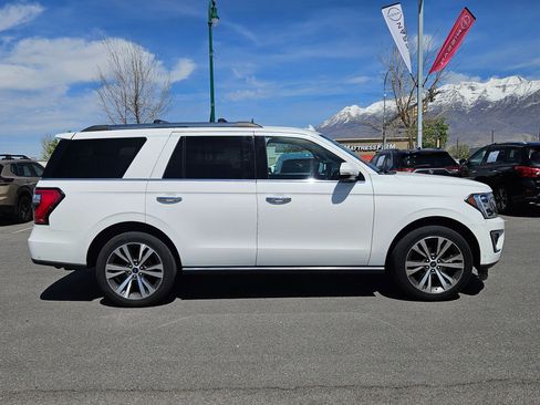 Used 2020 Ford Expedition Limited w/ Equipment Group 302A AWD/4WD image 2