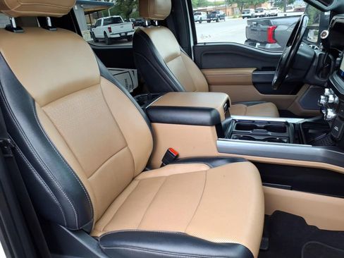 Certified 2023 Ford F250 Lariat w/ Lariat Ultimate Package image 5