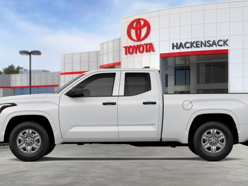 New 2026 Toyota Tundra SR image 4
