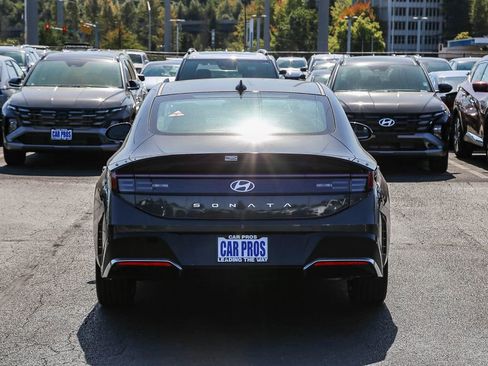 Used 2026 Hyundai Sonata SEL image 8