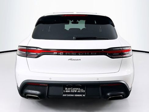 New 2026 Porsche Macan image 10