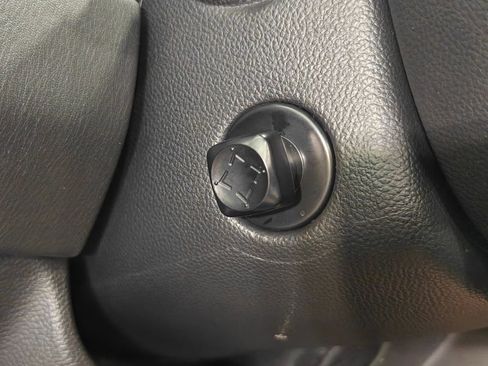 Used 2017 INFINITI QX50 AWD w/ Deluxe Touring Package image 14