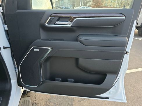 New 2026 GMC Sierra 1500 Elevation w/ Elevation Premium Package AWD/4WD image 36