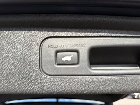 Used 2025 Honda Odyssey EX-L image 9