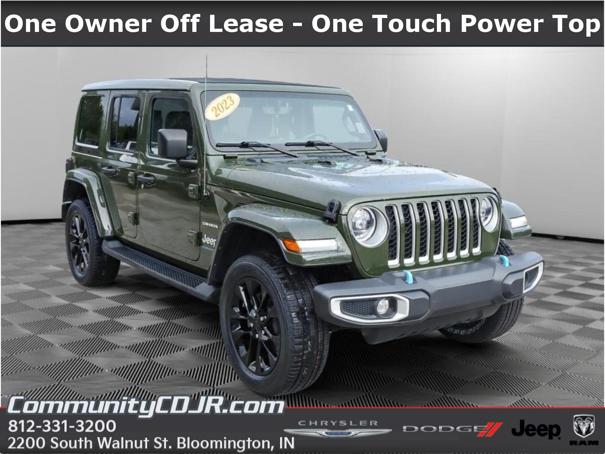 Used 2023 Jeep Wrangler Unlimited Sahara w/ Cold Weather Group AWD/4WD image 1