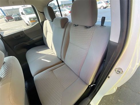 Used 2020 Toyota Tacoma SR image 21