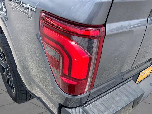 Certified 2025 Ford F150 Platinum w/ Equipment Group 702A High AWD/4WD image 29