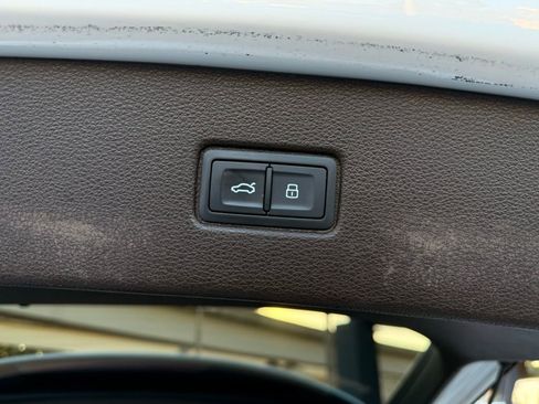 Used 2019 Audi Q7 2.0T Premium Plus w/ Premium Plus Package image 40