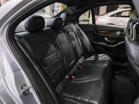 Used 2018 Mercedes-Benz C 300 Sedan image 33
