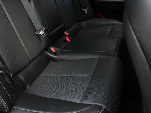 Used 2021 Genesis G70 2.0T Sport RWD image 22