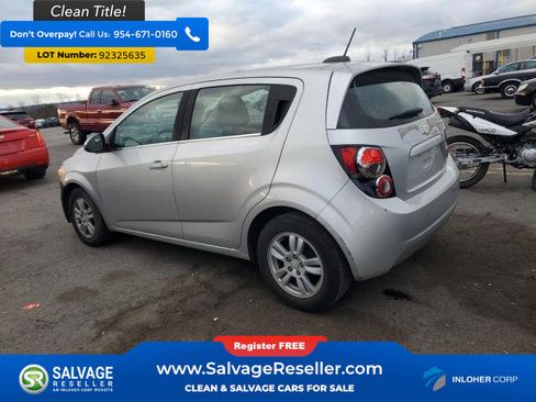 Used 2016 Chevrolet Sonic LT image 3