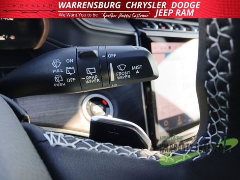 New 2025 Jeep Grand Cherokee L Limited w/ Luxury Tech Group II image 20