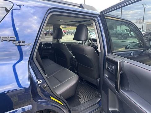 Used 2023 Toyota 4Runner TRD Off-Road Premium w/ Moonroof Package image 9