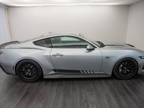 Used 2024 Ford Mustang GT Premium RWD image 6
