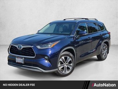 Used 2021 Toyota Highlander XLE