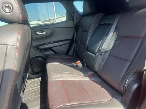 Used 2022 Chevrolet Blazer RS w/ Enhanced Convenience Package image 25