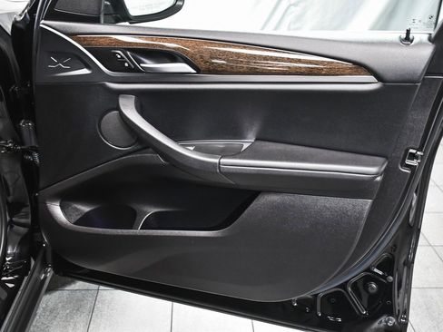 Used 2022 BMW X3 xDrive30i w/ Convenience Package image 13