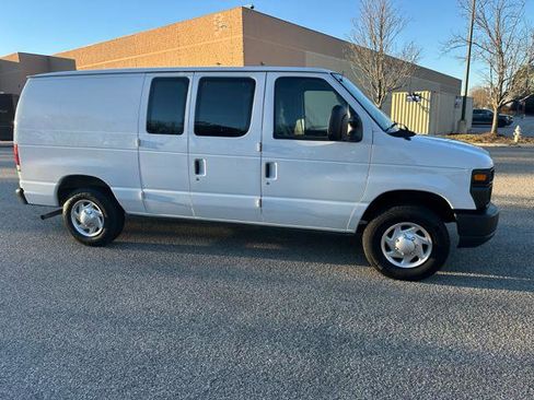 Used 2014 Ford E-150 and Econoline 150 image 28