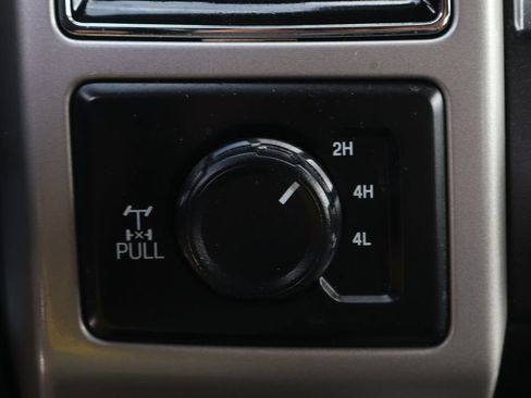 Used 2018 Ford F250 Lariat w/ Lariat Value Package AWD/4WD image 44