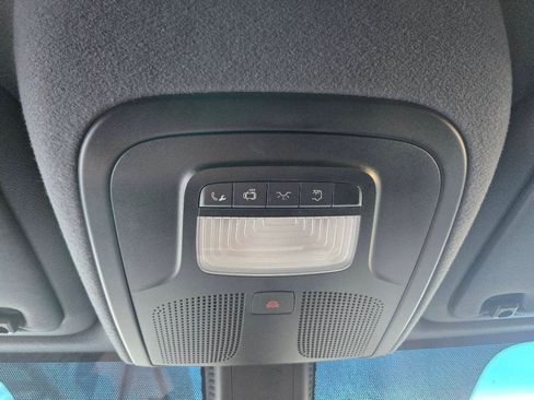 Used 2022 Mercedes-Benz Sprinter 2500 image 32
