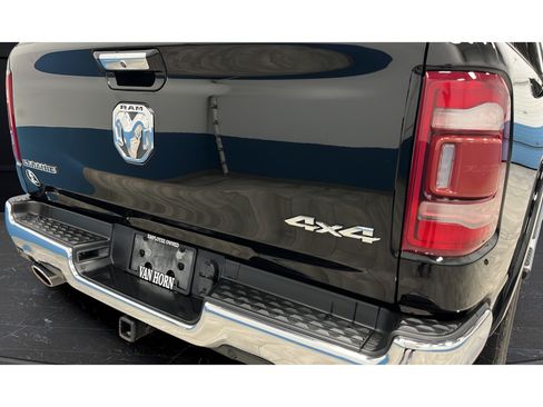 Used 2021 RAM 1500 Laramie AWD/4WD image 9