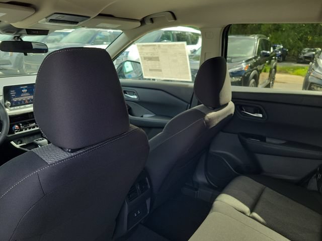 New 2026 Nissan Rogue SV AWD/4WD image 12