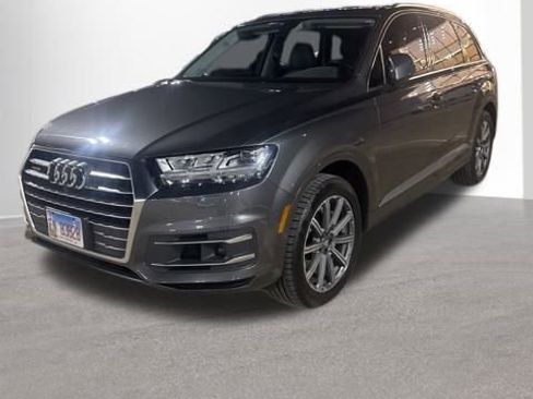Used 2018 Audi Q7 3.0T Premium Plus w/ Premium Plus Package image 16