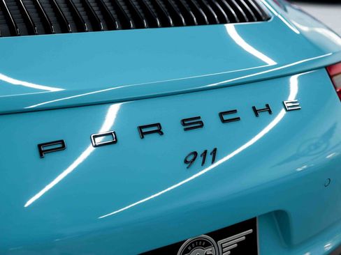 Used 2017 Porsche 911 Carrera image 25