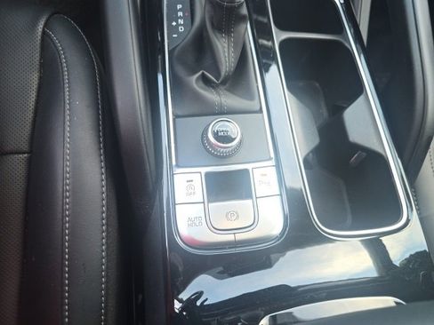 Certified 2025 Kia Telluride S image 23