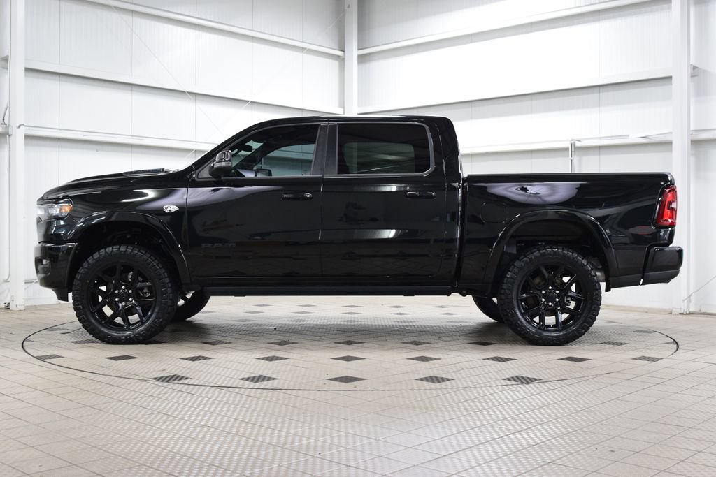 Used 2026 RAM 1500 Laramie w/ Night Edition AWD/4WD image 4