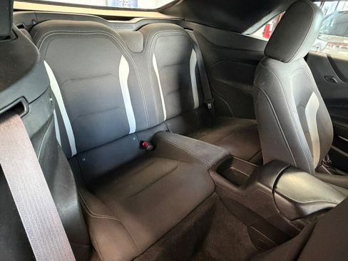 Used 2017 Chevrolet Camaro SS RWD image 27