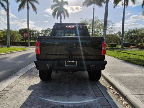 Used 2014 GMC Sierra 1500 SLT w/ SLT Preferred Package AWD/4WD image 15
