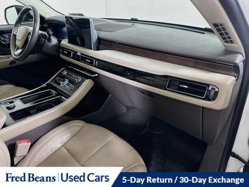 Certified 2020 Lincoln Aviator Reserve w/ Elements Package Plus AWD/4WD image 39