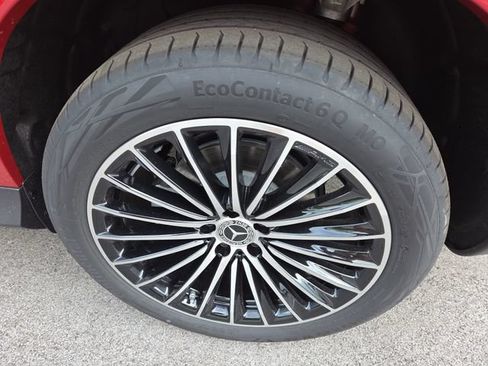 New 2027 Mercedes-Benz GLC 300 4MATIC image 27