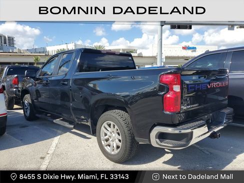 Used 2020 Chevrolet Silverado 1500 LT w/ LT Value Package image 3