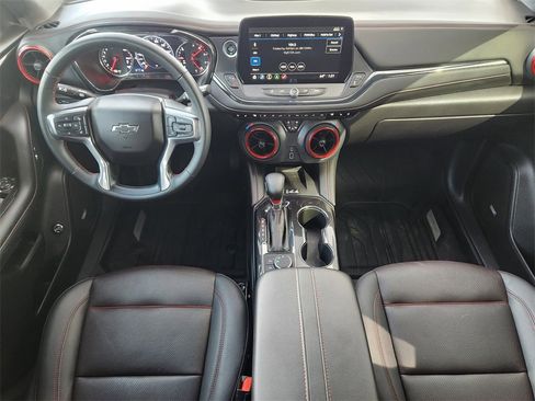 Certified 2024 Chevrolet Blazer RS w/ Driver Confidence II Package image 25