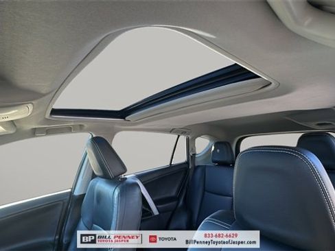 Used 2016 Toyota RAV4 Limited image 12