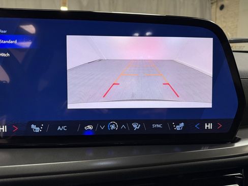 New 2026 Chevrolet Traverse LT w/ LPO, Floor Liner Package image 31