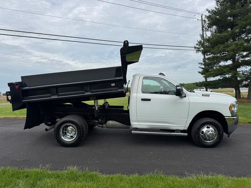 Used 2024 RAM 3500 Tradesman AWD/4WD image 6